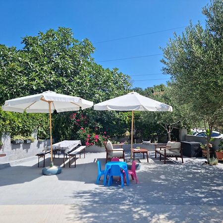 Apartmani Zekic Lopar Exterior foto