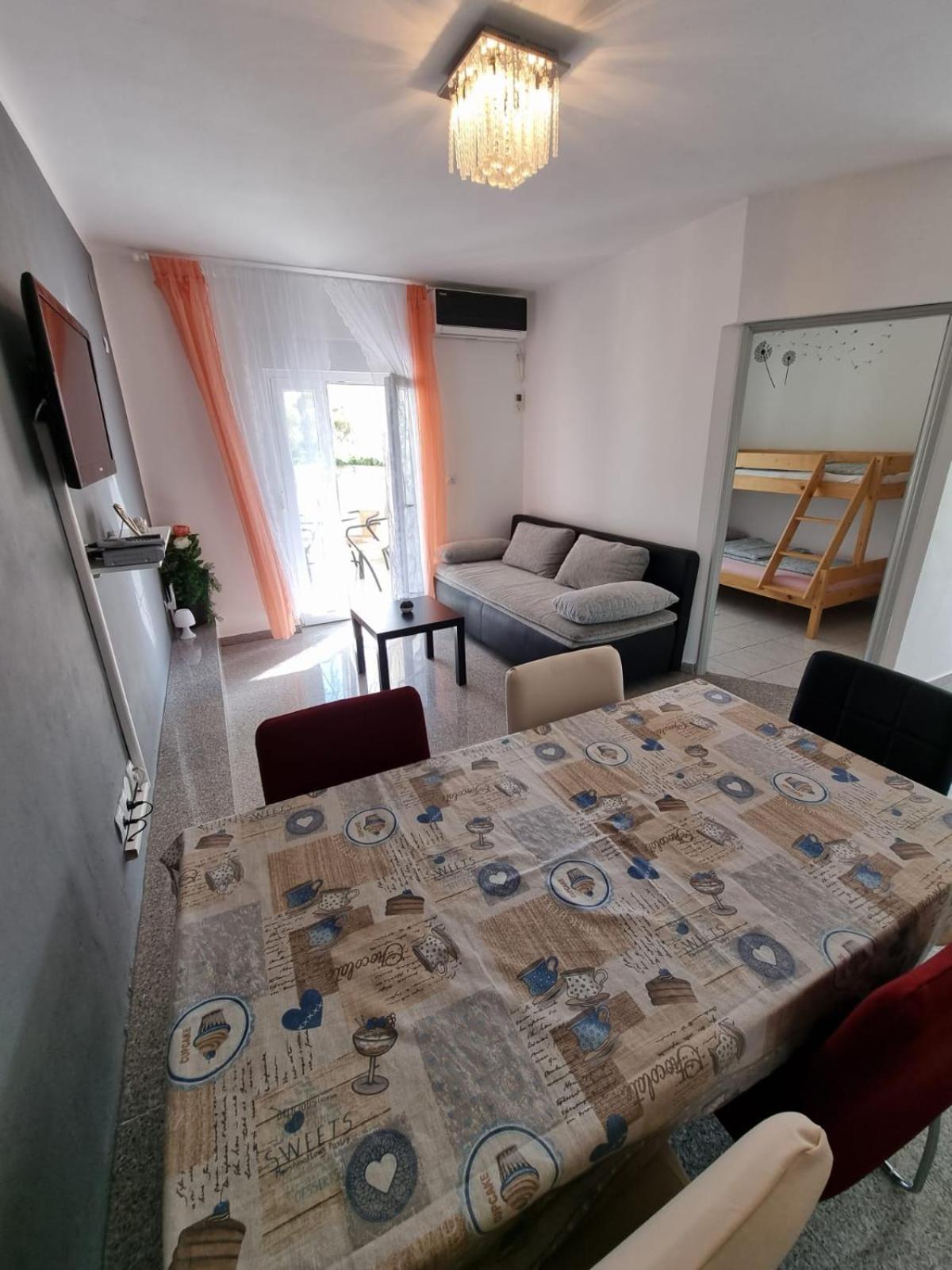 Apartmani Zekic Lopar Cameră foto