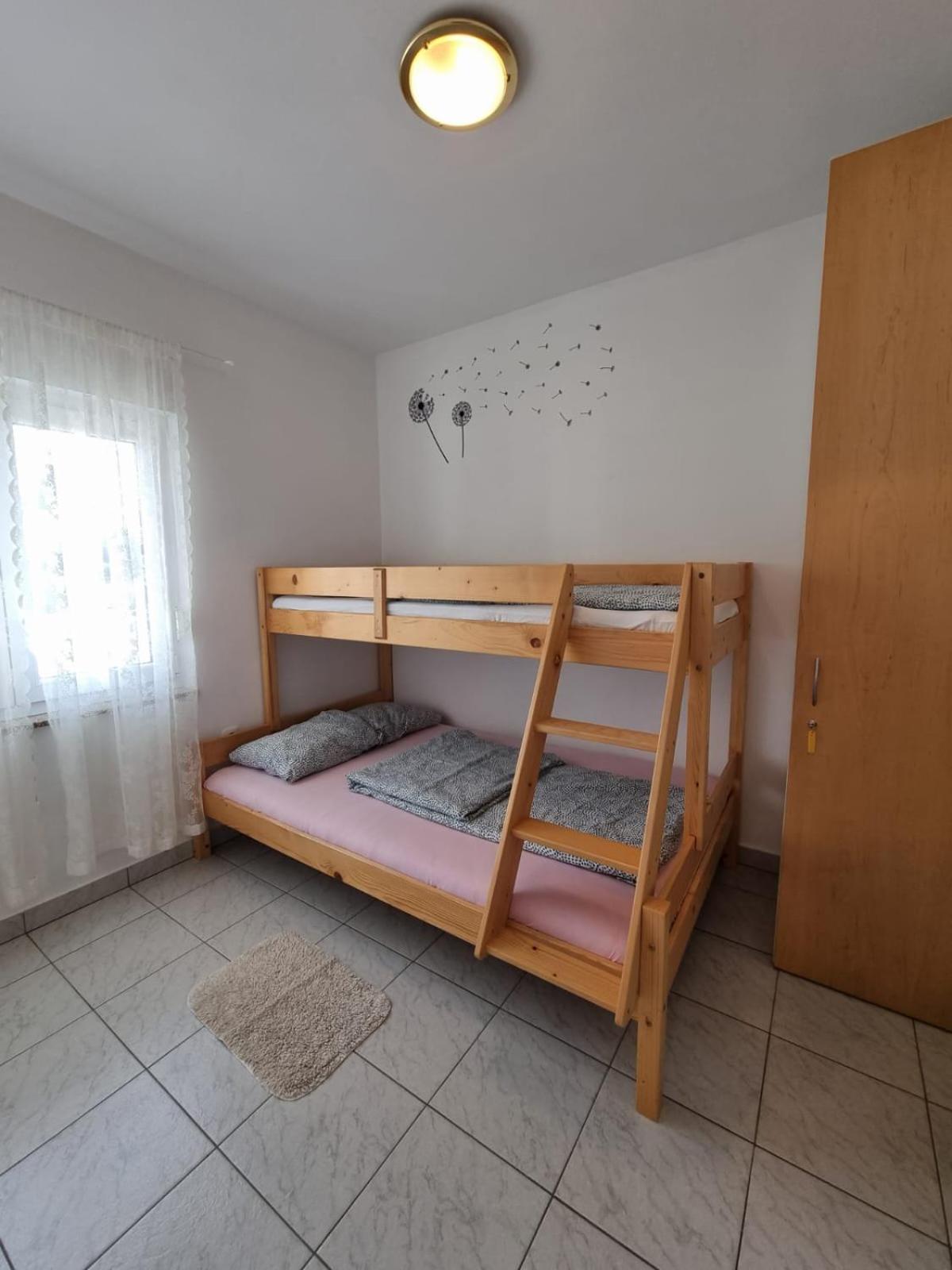 Apartmani Zekic Lopar Cameră foto